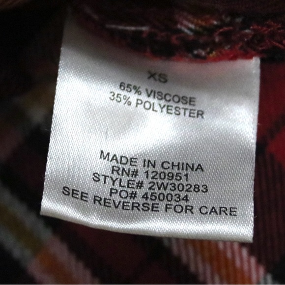 Hippie Rose Red Flannel Button Down Shirt - Picture 6 of 6